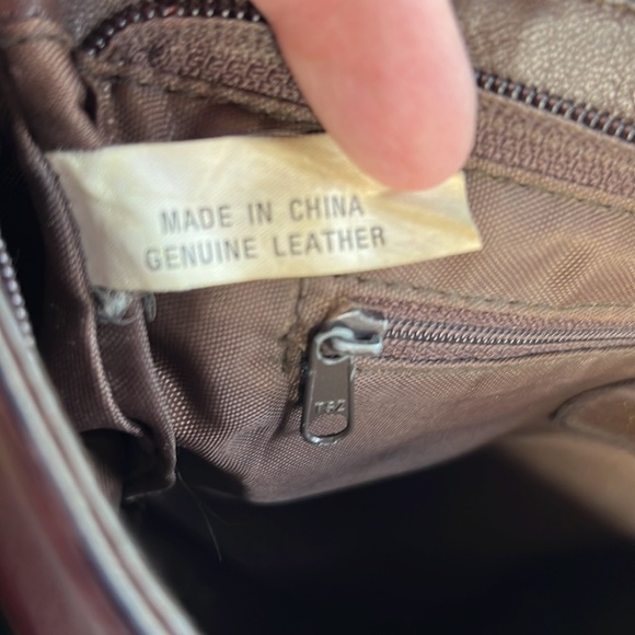 Vintage Tignanello Chocolate Brown Leather Purse - Picture 11 of 11